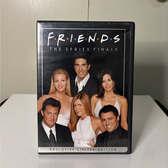 Friends Series Finale DVD - Picture 1 of 3